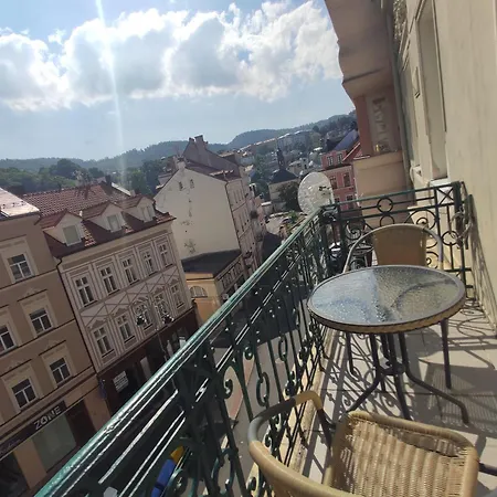Apartamento 63m2 S Balkonem V Lázeňském Centru