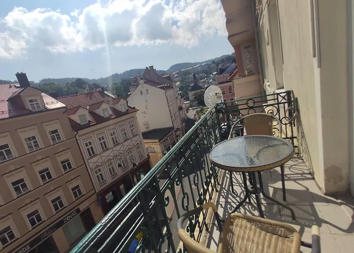 Apartman 63m2 S Balkonem V Lazenskem Centru